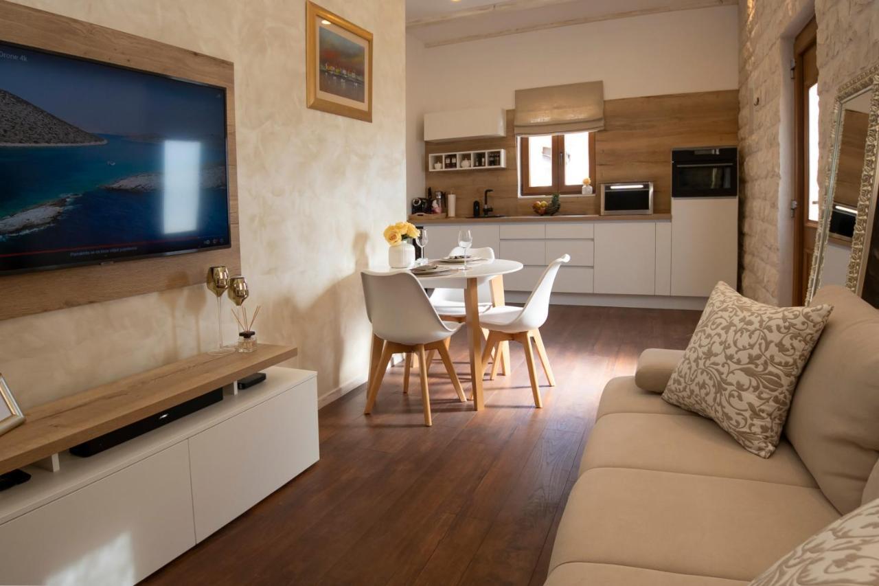 Luxury Apartment Vista Del Mare Σίμπενικ Εξωτερικό φωτογραφία