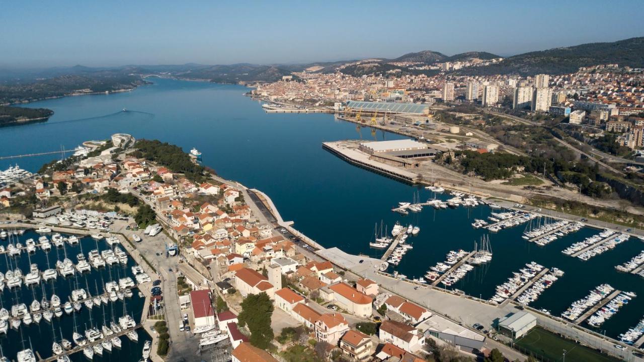 Luxury Apartment Vista Del Mare Σίμπενικ Εξωτερικό φωτογραφία