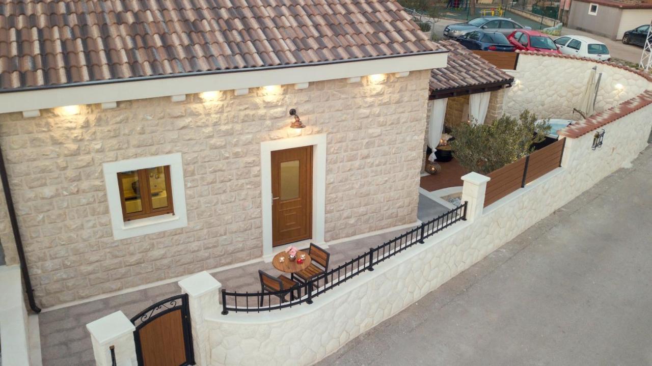 Luxury Apartment Vista Del Mare Σίμπενικ Εξωτερικό φωτογραφία